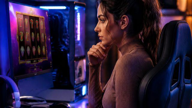 Explore the Latest Trends in Online Gaming and Slots